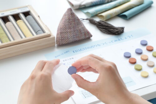 【終了しました】京都の老舗メーカーによるモノづくりワークショップ「あなただけの匂い袋づくり」